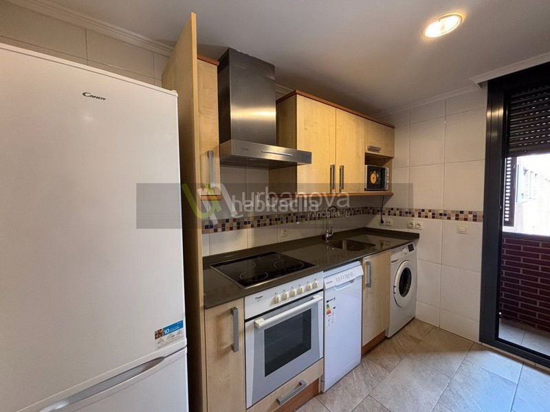 Foto b305e1f4-d697-4a09-9038-b11ccae35c2a. Location studio avec chauffage parking piscine dans Logroño