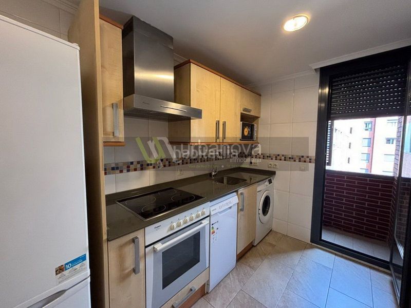 Foto c3a8d848-19dc-43e1-a1ca-5755001d6919. Location studio avec chauffage parking piscine dans Logroño