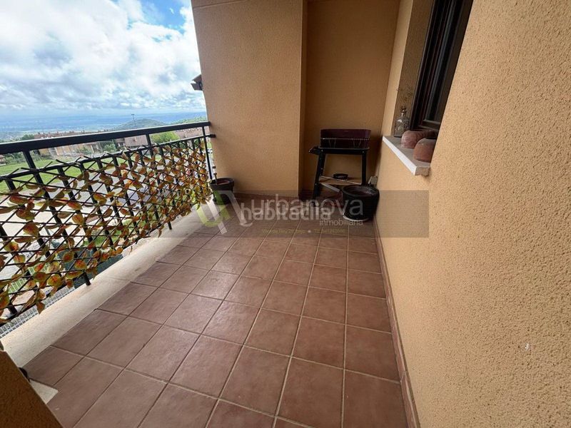 Foto 064522eb-f6f7-4767-97f0-304cdec9b8c2. Duplex con riscaldamento parcheggio in Sojuela