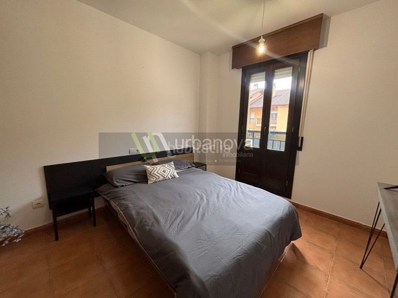 Foto b35553b8-cb33-48e4-aebe-3a57b37d40b6. Duplex con riscaldamento parcheggio in Sojuela
