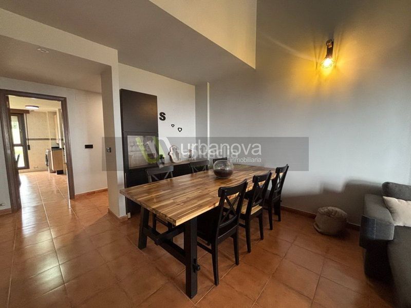 Foto b94f054a-983a-414e-9fac-26fa5d9cba61. Duplex con riscaldamento parcheggio in Sojuela