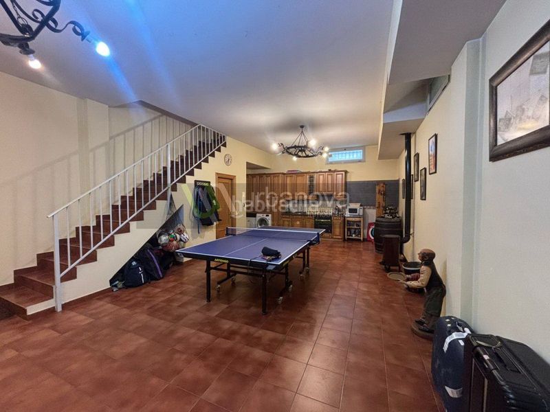 Foto fd458954-5e8e-4cad-8374-4b657ee096fe. Casa amb calefacció aparcament piscina a Portillejo - Valdegastea Logroño