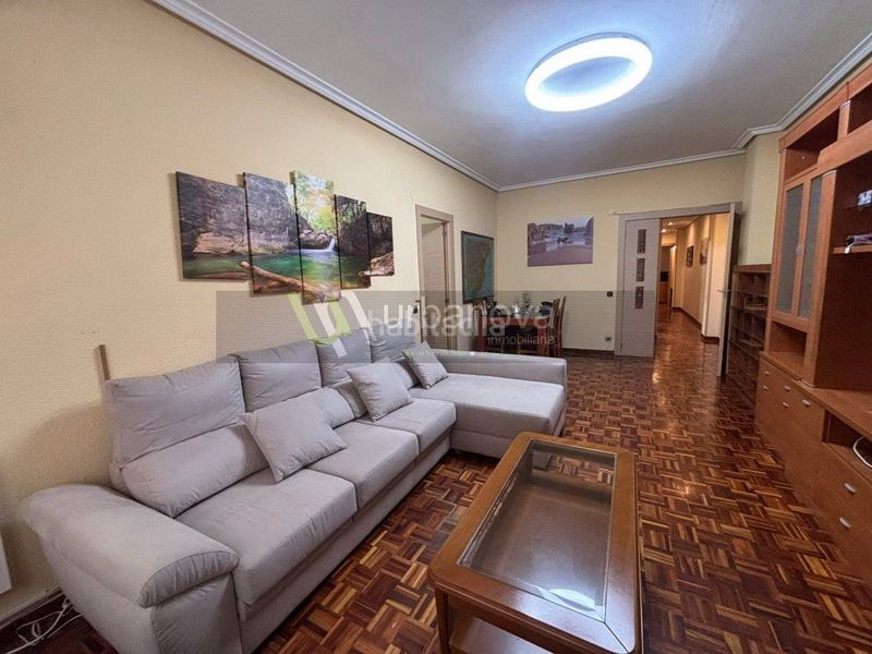 Foto eb3c8070-a0b9-409a-9fd4-665e70a6a886. Pis amb calefacció a Jesuitas Logroño