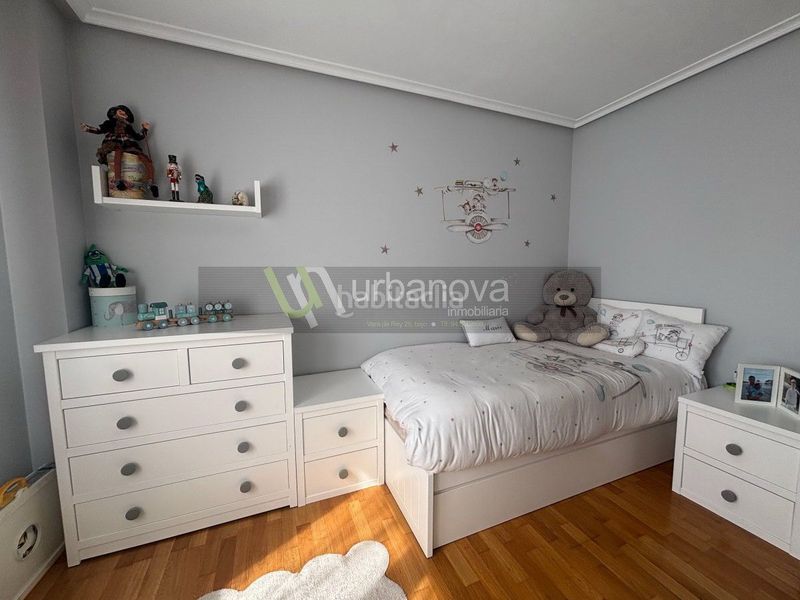 Foto 54ced4bd-85d4-4e17-b4d2-ebd0c9c2e617. Piso  en venta en la cava, 3 dormitorios. en La Cava - Fardachón Logroño