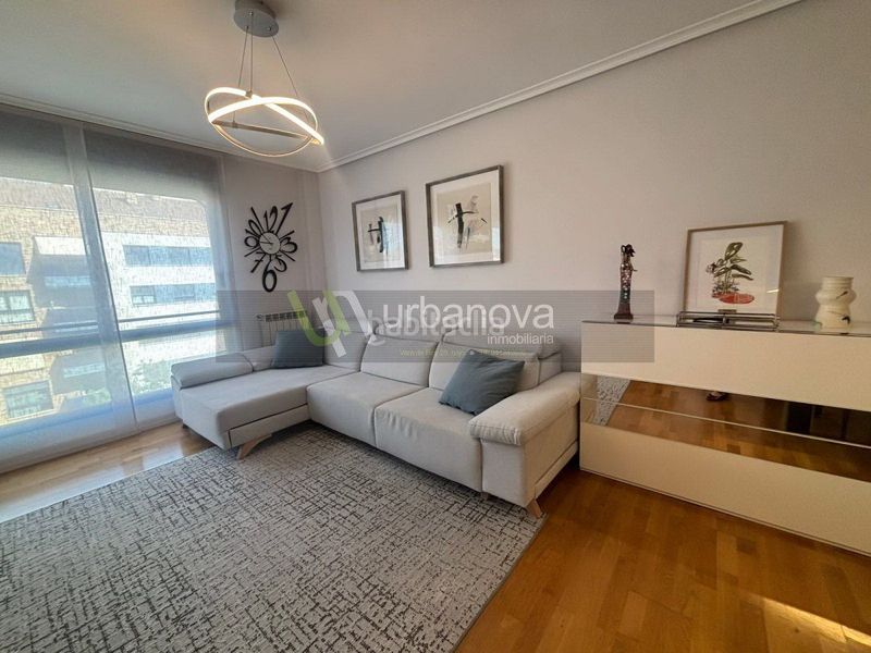 Foto 5e1334d0-c312-4782-a3be-55b22bf72253. Piso  en venta en la cava, 3 dormitorios. en La Cava - Fardachón Logroño