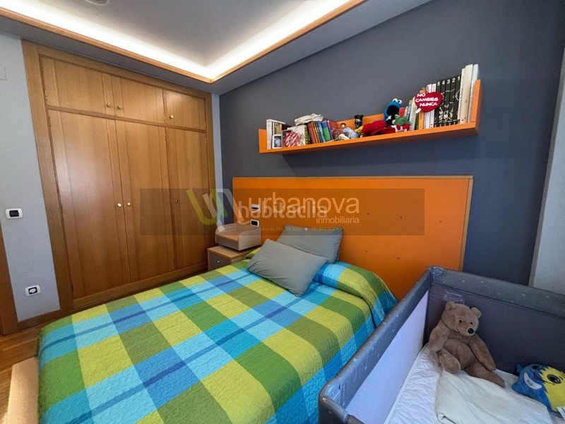 Foto 25eabdbb-c2aa-459c-950d-8de14f117858. Casa amb calefacció aparcament piscina a Avenida Madrid Logroño
