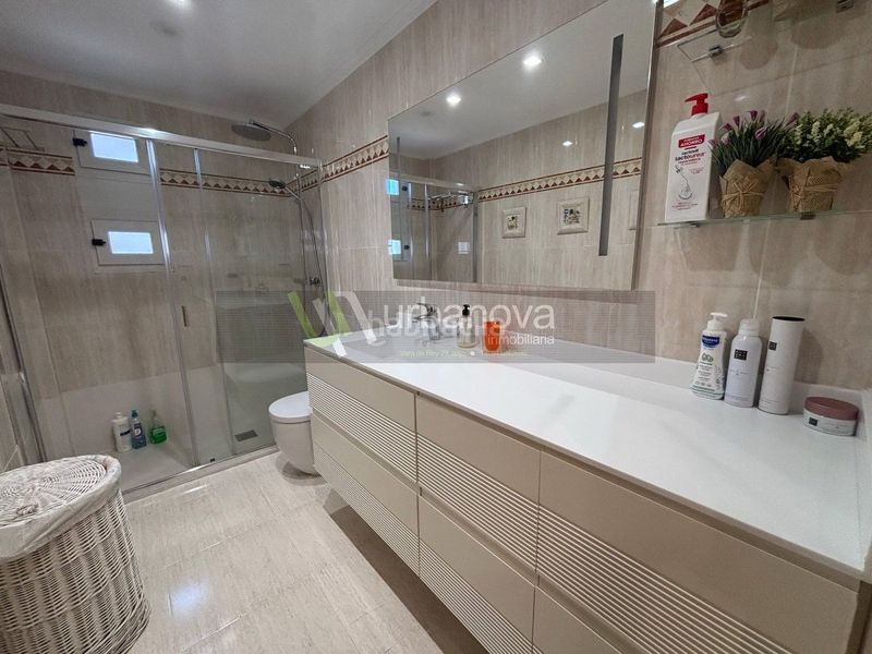Foto 4e7a3e88-d5f8-460b-abd7-c736ed94844c. Casa amb calefacció aparcament piscina a Avenida Madrid Logroño