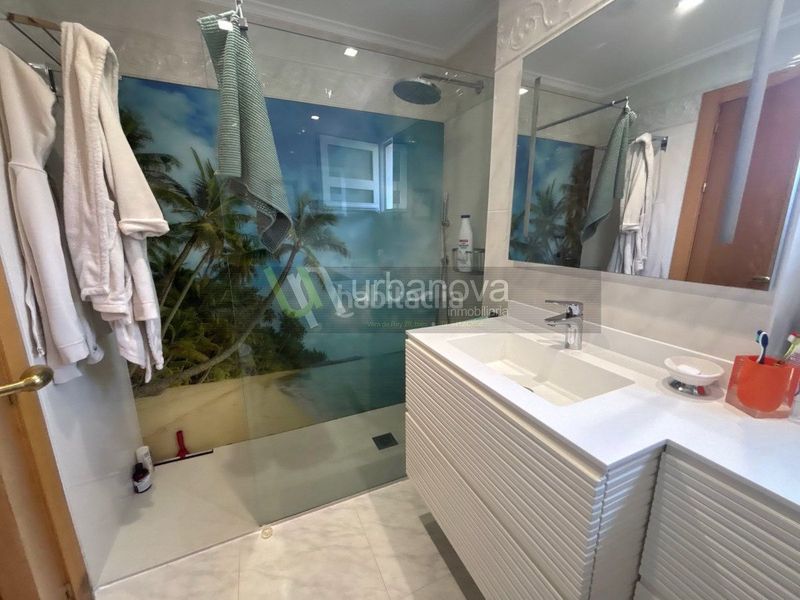 Foto 829c97a8-7275-4ce0-a861-13b60b6de0ca. Casa amb calefacció aparcament piscina a Avenida Madrid Logroño