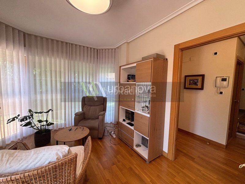 Foto f78d835a-ea05-4cfb-8303-53c3be102e27. Casa amb calefacció aparcament piscina a Avenida Madrid Logroño