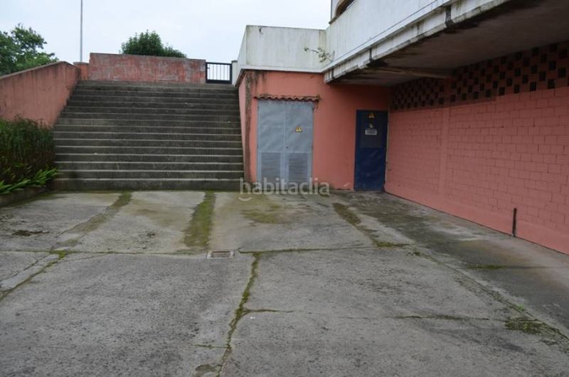 Foto 2d3d9aa1-fbb9-471c-a9d7-ae9b8725953a. Local comercial a Boiro