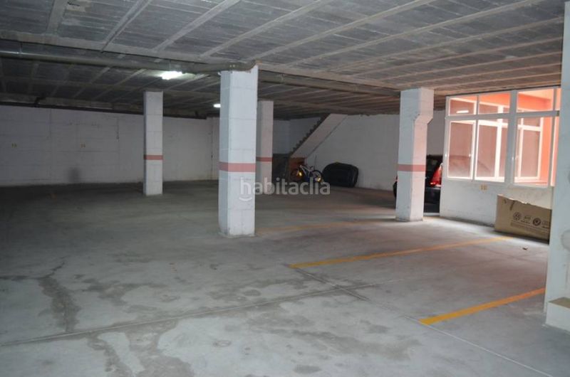 Foto ca2328d9-0d0b-4617-bee7-8d0ffc50dee7. Local comercial a Boiro