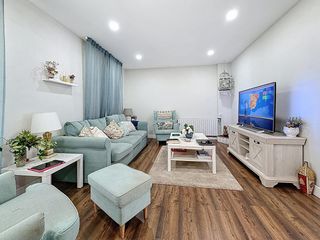 Maison à Vilanova de Arousa. Tu nuevo hogar en el corazón de vilanova de arousa!
