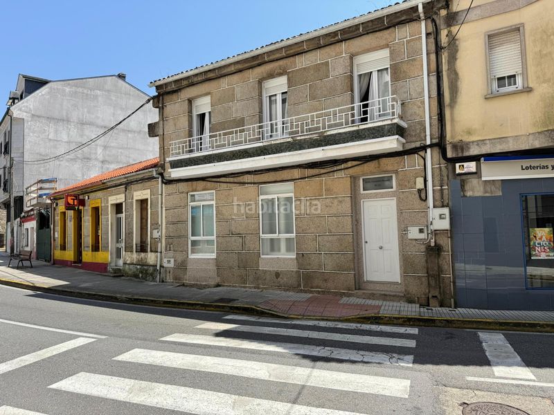 Foto b613e3dd-5a25-43a4-b3bc-bd2aa8ac615a. Casa amb calefacció a Vilanova de Arousa
