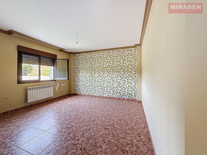 Foto a4eaf63f-497c-4654-9dd9-6d8627f859fb. Casa con riscaldamento parcheggio in Dodro