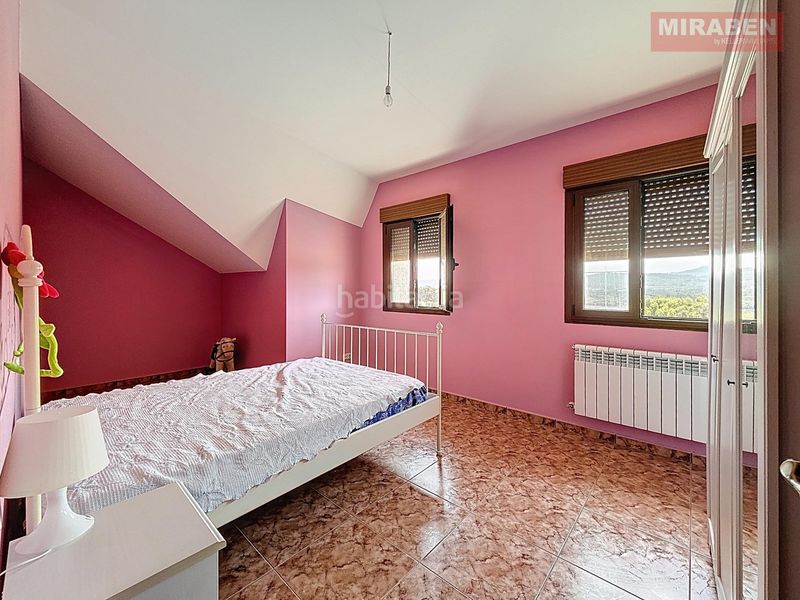 Foto ea16fec2-948e-47d8-8589-8b84c83a6a45. Casa con riscaldamento parcheggio in Dodro