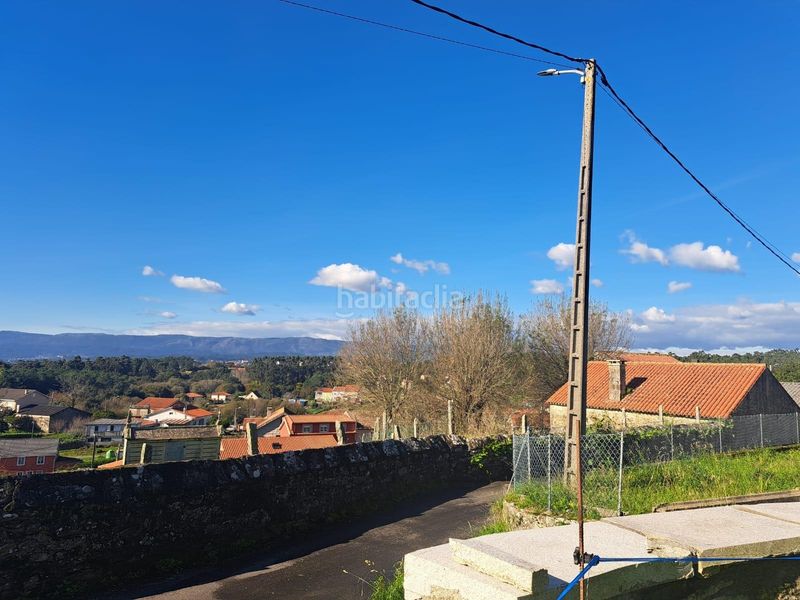 Foto 6b26b4b9-c207-45d6-83fd-0f496d2b6a22. Terreny residencial a Rianxo
