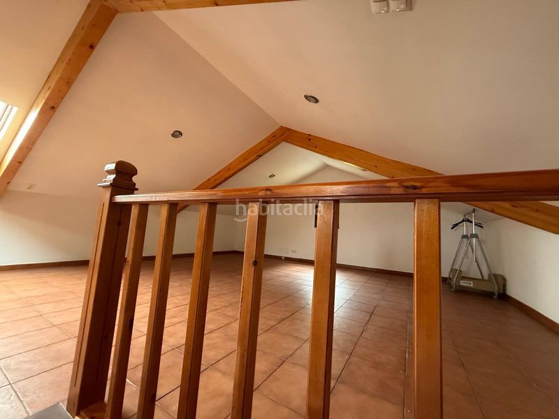 Foto f6468c0f-a328-42a9-8704-d9c379b25578. Solar industrial a Outes