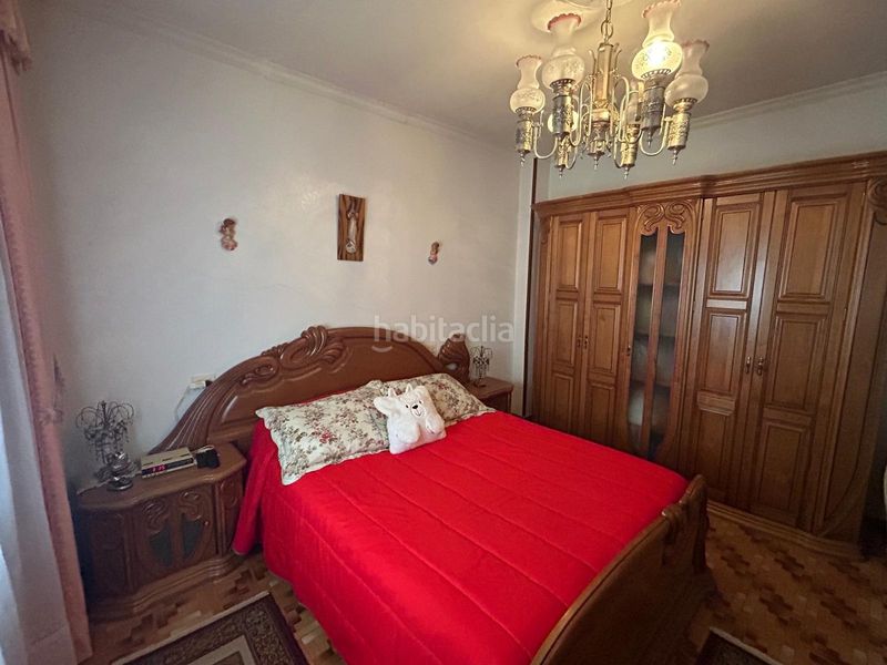 Foto 2ed37c95-3948-47ba-8298-9e88a85d766c. Casa amb aparcament a Rianxo