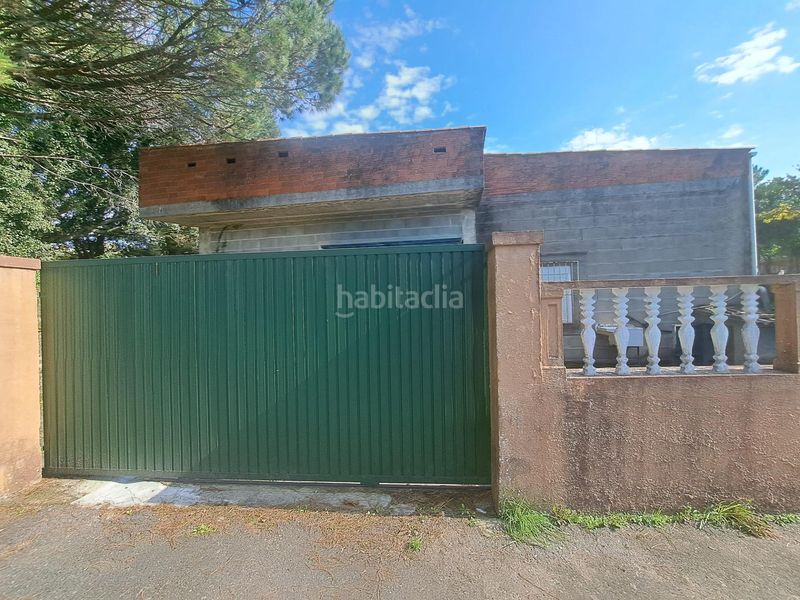 Foto f0070ca5-710b-4290-a169-43ba59cac55f. Casa amb aparcament a Rianxo