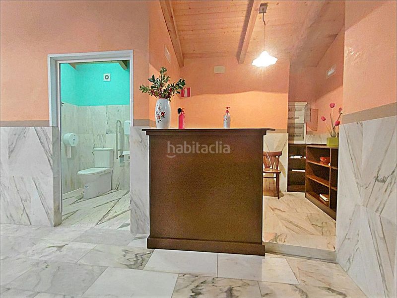 Foto 3a926fa0-e8f7-4827-babb-d1637279e99e. Edificio in Cuntis