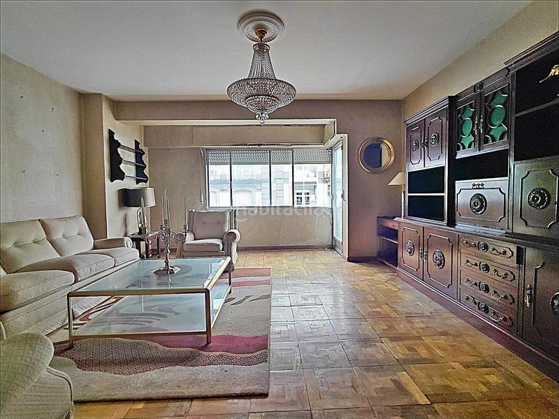 Foto 5387fce8-6cd0-49d9-abbc-eb417f053381. Pis a Vilagarcía Vilagarcía de Arousa