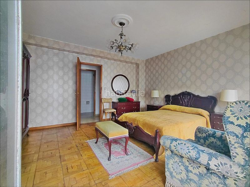 Foto cd5cdf2a-3c59-4cb3-966a-aa471725ca91. Pis a Vilagarcía Vilagarcía de Arousa