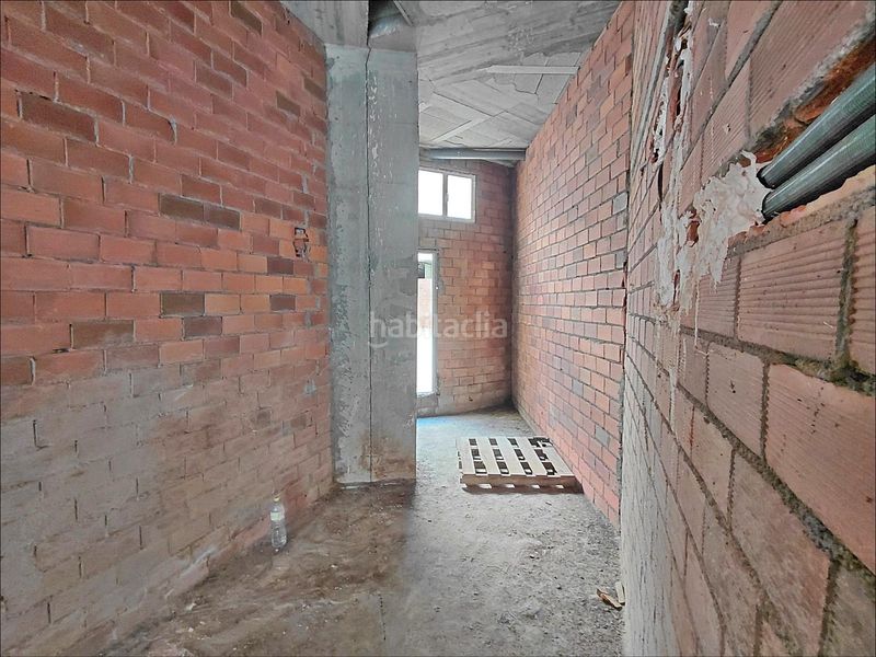 Foto 99eb9536-6d84-4b42-afbc-97f80854263a. Local comercial a Muros