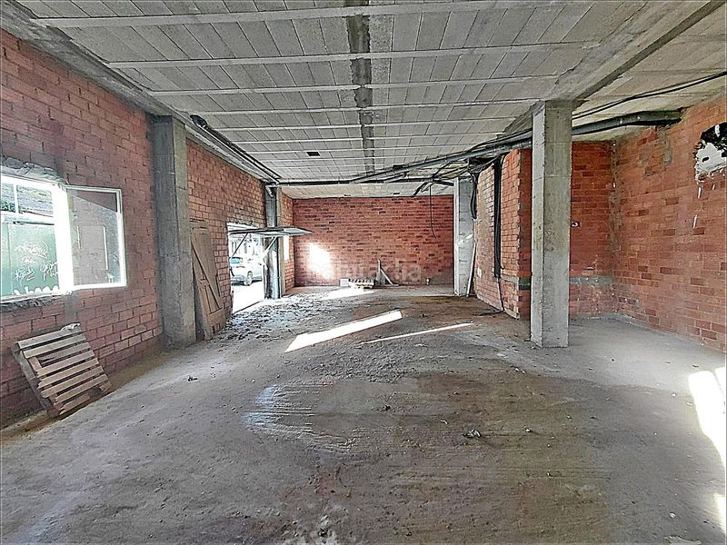 Foto 9b087aa0-ac5c-4127-ab37-760014faaca2. Local comercial a Muros