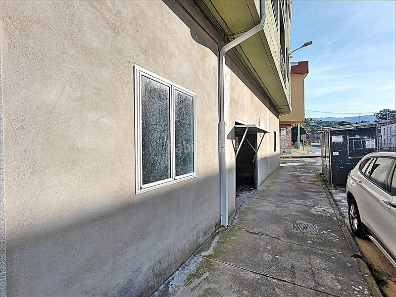 Foto b000f472-9299-41f3-88ef-29cdec3266b1. Local comercial a Muros