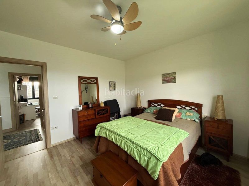 Foto 173d91ee-a45a-4b0a-80a7-4b76698897e6. Casa amb calefacció aparcament a Vilanova de Arousa