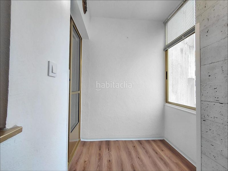 Foto c8266fae-9de9-41b7-b70d-04bb3fdee0de. Pis amb calefacció aparcament a Boiro
