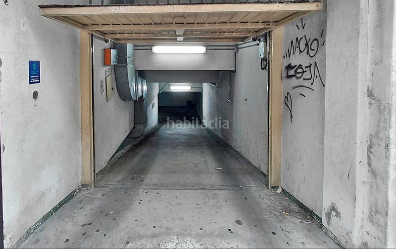Foto c8a8d3e3-e3b7-4afe-aacb-2ba97b4fdc3b. Pis amb calefacció aparcament a Boiro