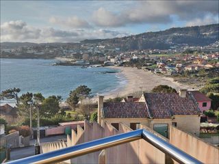 House  Lugar areas-bordons. Chalet con vistas al mar en playa de areas elegancia a 200m de l