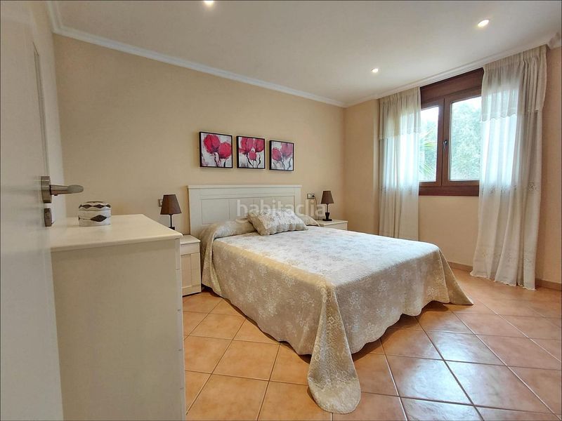 Foto 1b2da815-52b2-44b8-a37b-74e3fd373f57. Casa amb aparcament a Dorrón Sanxenxo