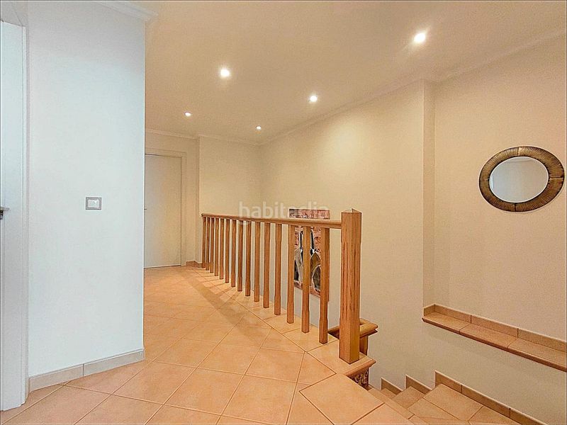 Foto a7a40fd7-7f2a-48bf-bd70-6b61da65bc71. Casa amb aparcament a Dorrón Sanxenxo