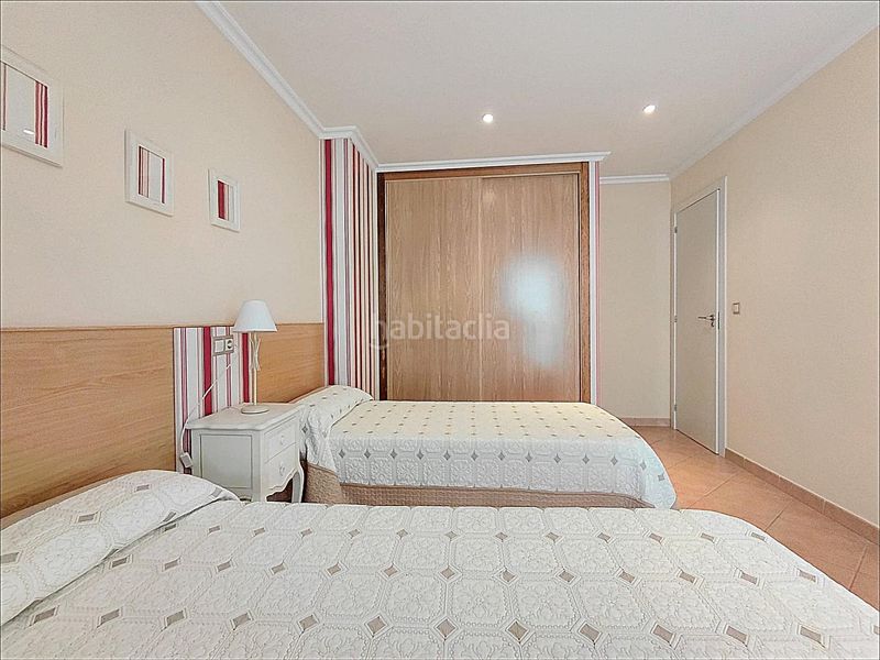 Foto cd8f94e0-81c2-4cdd-af09-3d47f0327dda. Casa amb aparcament a Dorrón Sanxenxo