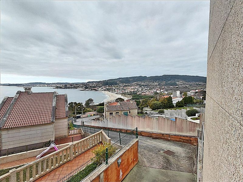 Foto db9c8796-ddb9-434b-9dfb-abfa1063c2fa. Casa amb aparcament a Dorrón Sanxenxo