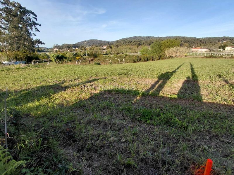 Foto 49d55f24-8267-421c-9c28-f402c8497db0. Terreny residencial a Vilanova de Arousa