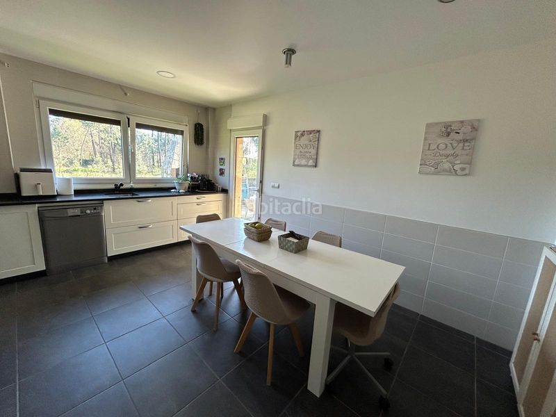 Foto 52e63644-ae94-44bf-a118-b3f0188c3873. Casa a Boiro