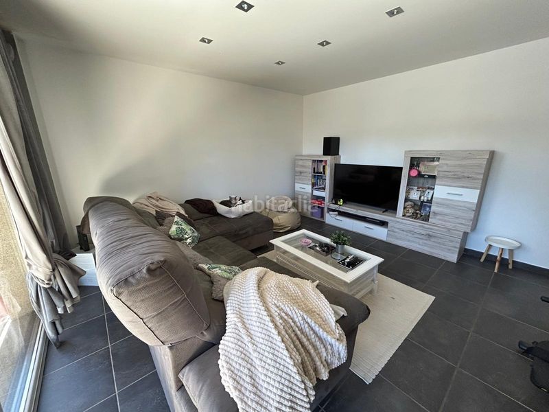 Foto eb4e37f4-be88-4699-812a-49117bcb6833. Casa a Boiro