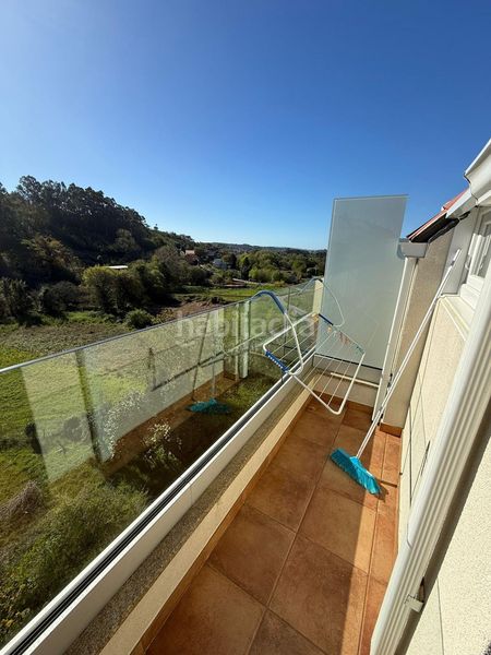 Foto 361e6d91-77b9-4ca3-a0b4-094a24c2c265. Lloguer àtic amb aparcament a Boiro