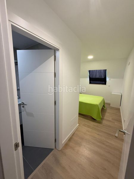 Foto 63b9bff8-c541-420f-84a9-e6db959a1fdb. Lloguer àtic amb aparcament a Boiro