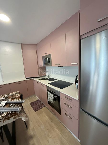 Foto 88744c23-b32b-459d-88e5-e5bc8605327b. Lloguer àtic amb aparcament a Boiro