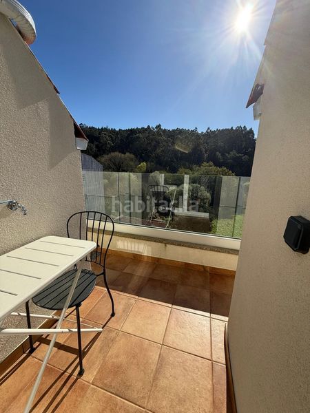 Foto b87f8b40-f133-4a5c-a652-286884cd4881. Lloguer àtic amb aparcament a Boiro