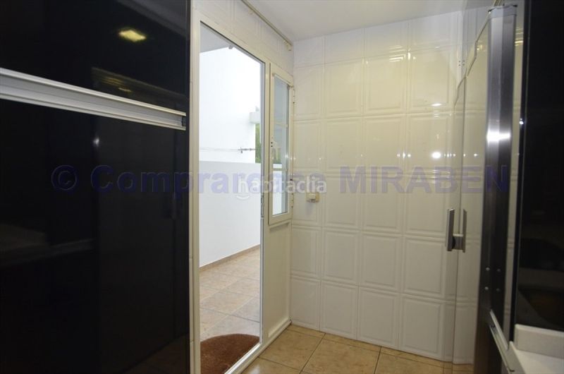 Foto 27d97505-eab9-481a-bb95-ca715f60a110. Rent flat with heating parking in Boiro