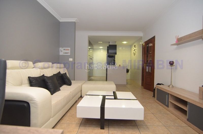 Foto b817efdb-8b03-46d0-bd2c-9cd733238873. Rent flat with heating parking in Boiro