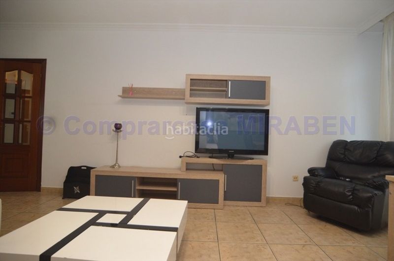 Foto cf577a8a-29e8-4c1f-a2db-d6b66dddb28d. Rent flat with heating parking in Boiro