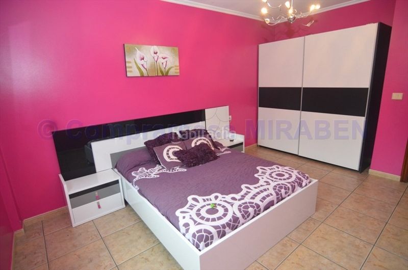 Foto f035d24d-57e4-4459-8450-062b73951844. Rent flat with heating parking in Boiro
