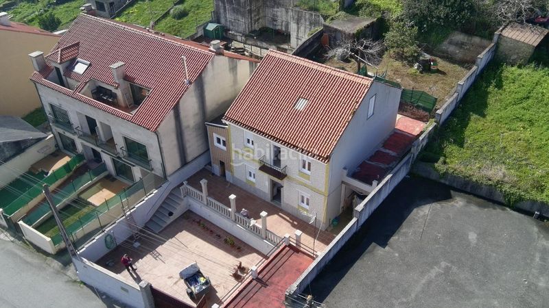 Foto 0ad333ff-8e9a-4aa9-a04f-dc106d74e127. Casa  con vistas al mar en a illa de arousa 5 dormitorios y jardín privado en Illa de Arousa (A)