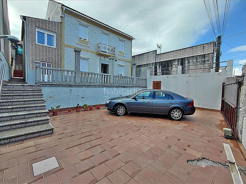 Foto 20ffea17-102e-45d3-9865-72840101dc85. Casa  con vistas al mar en a illa de arousa 5 dormitorios y jardín privado en Illa de Arousa (A)